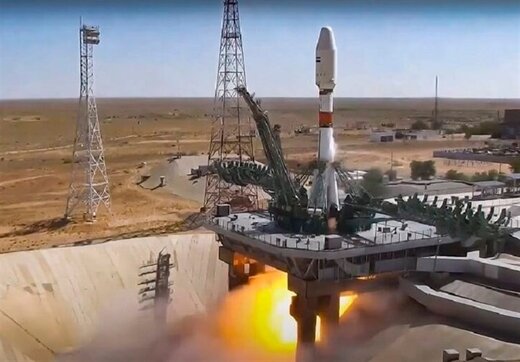 رونمایی دولت از جدیدترین دستاورد فضایی ایران :ارسال ماهواره آیات به مدار و تلاش برای پیش‌بینی زلزله !