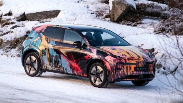 خودرو هاچ بک برقی زیکر ایکس