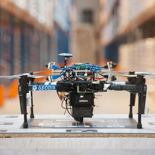 ماموریت جدید پهپادها در انبار / عکس