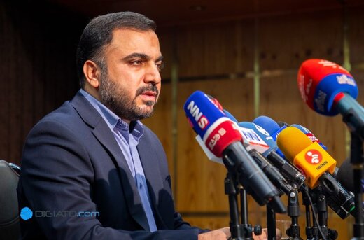 موضع وزارت ارتباطات در قبال واردات آیفون چیست؟