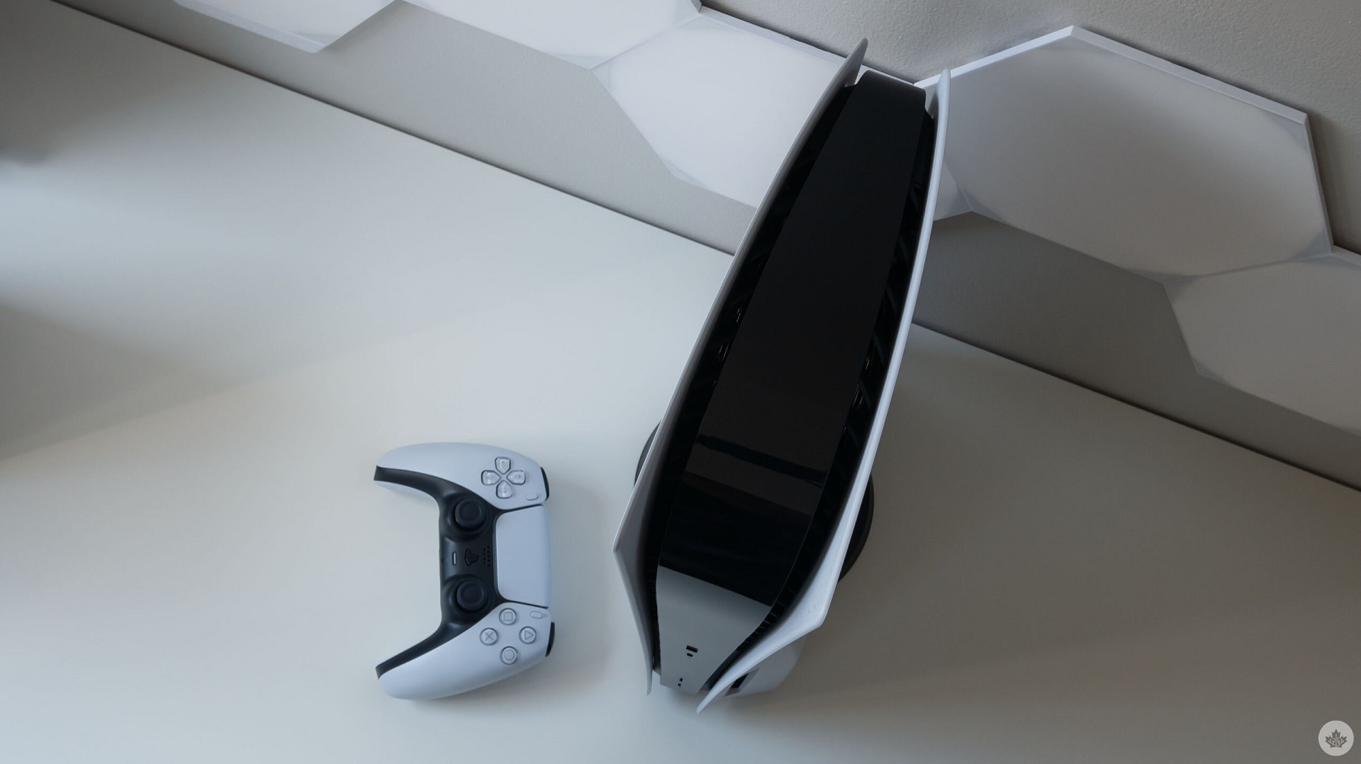 احتمال عرضه کنسول پلی استیشن 5 پرو در اواخر سال ۲۰۲۴