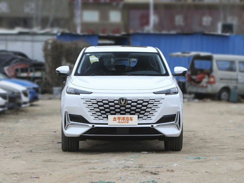 این خودرو چانگان کمتر از یک لیتر سوخت مصرف میکند!/ عکس