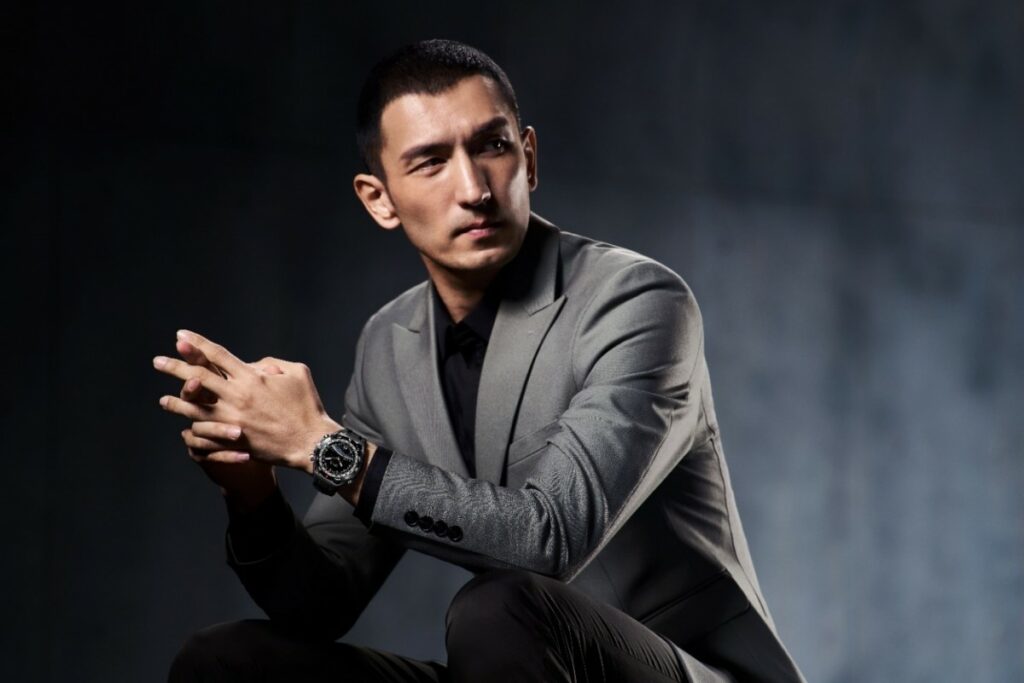 این ساعت هواوی برای شنا در اعماق آب ساخته شده!