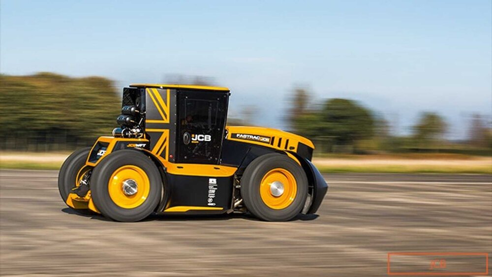 سرعت حیرت آور این تراکتور!