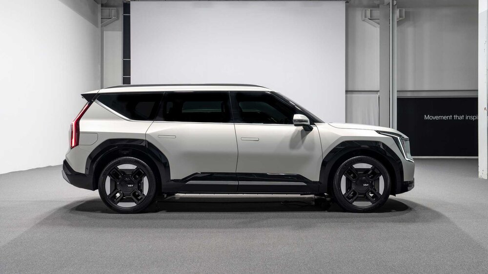 خط و نشان کشیدن به سبک کرهای برای رقبای آمریکایی و ژاپنی! / عکس