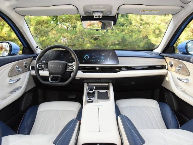 خودرو هیبریدی Chery Arrizo 8 PHEV