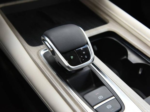 خودرو هیبریدی Chery Arrizo 8 PHEV