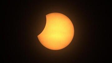 ببینید؛ خورشیدگرفتگی بزرگ از کجا میگذرد؟/ عکس