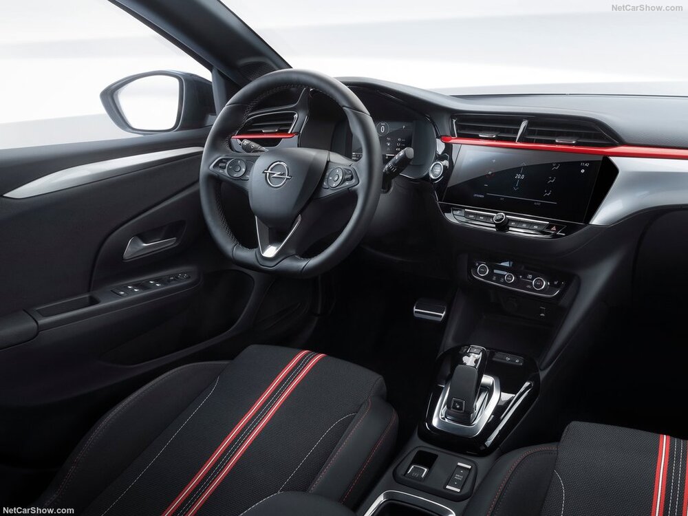 ماشین محبوب آلمانی به ایران برمیگردد؟/ ملاقات دوباره اپل کورسا بعد از ۲۸ سال/ عکس