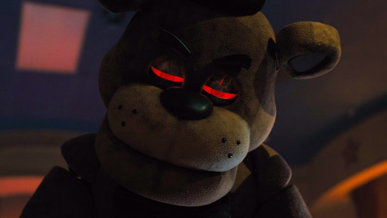 تلاش برای بقا در اولین تیزر فیلم ترسناک Five Nights at
Freddy’s