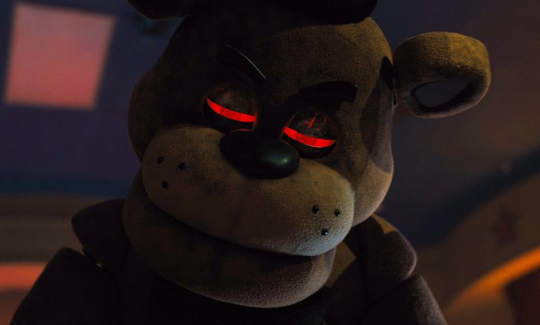 تلاش برای بقا در اولین تیزر فیلم ترسناک Five Nights at
Freddy’s