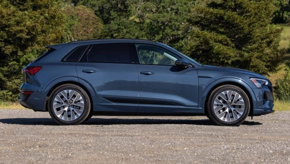 جدیدترین شاسیبلند آئودی تنها ۴.۵ میلیارد تومان قیمت دارد!/ عکس