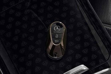 سوییچ طلا، یکی از آپشنهای لوکسترین ماشین آلمانی/ عکس