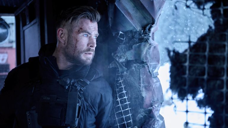 فستیوال صحنههای اکشن و انفجار در تریلر جدید فیلم Extraction
2 نتفلیکس