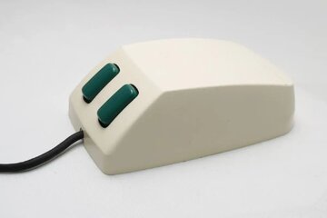 هیولای چشمسبز؛ اولین ماوس مایکروسافت!/ عکس