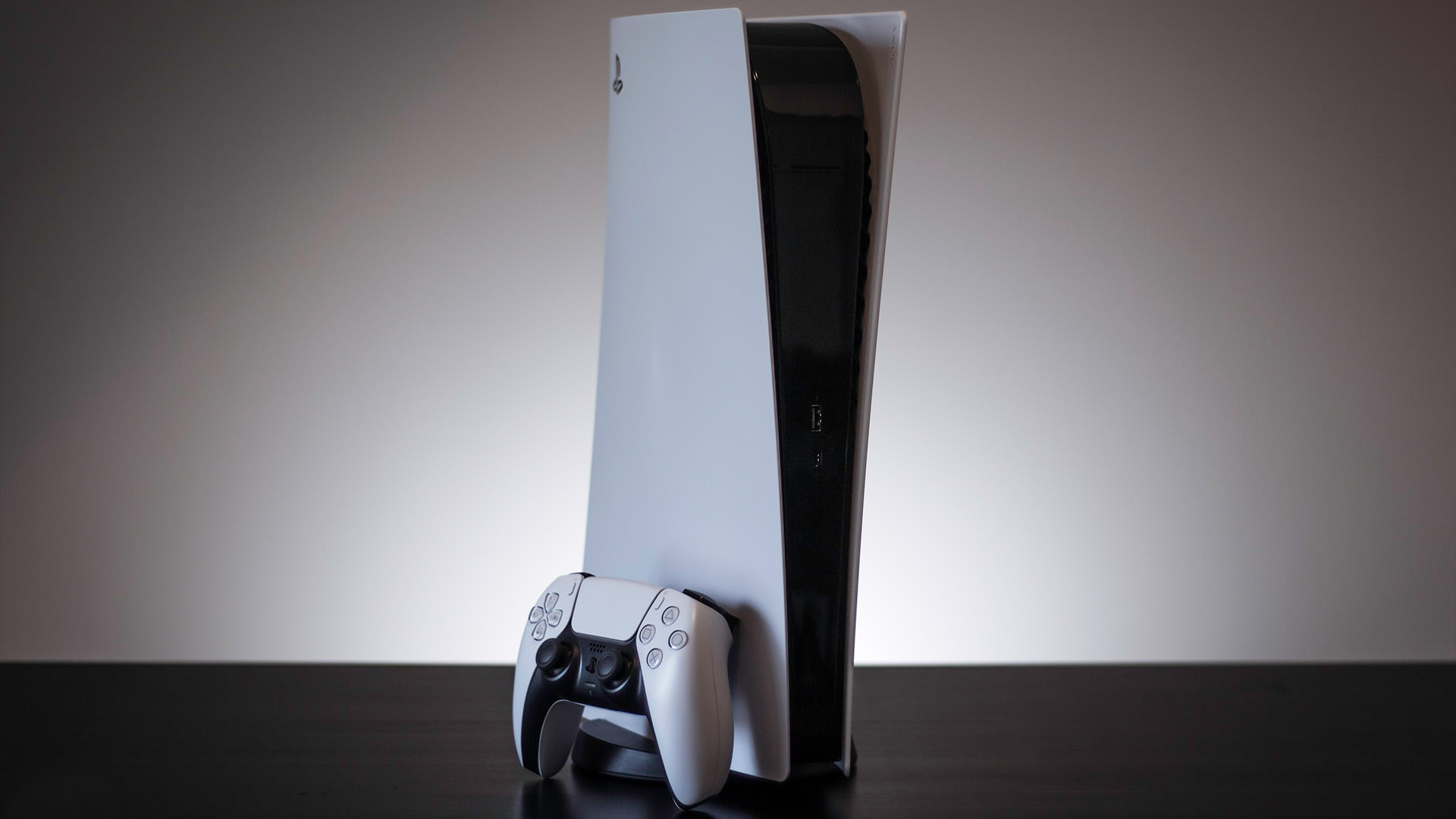 پلی استیشن 5، پرفروش‌ترین کنسول ماه آوریل ۲۰۲۳ در
انگلیس