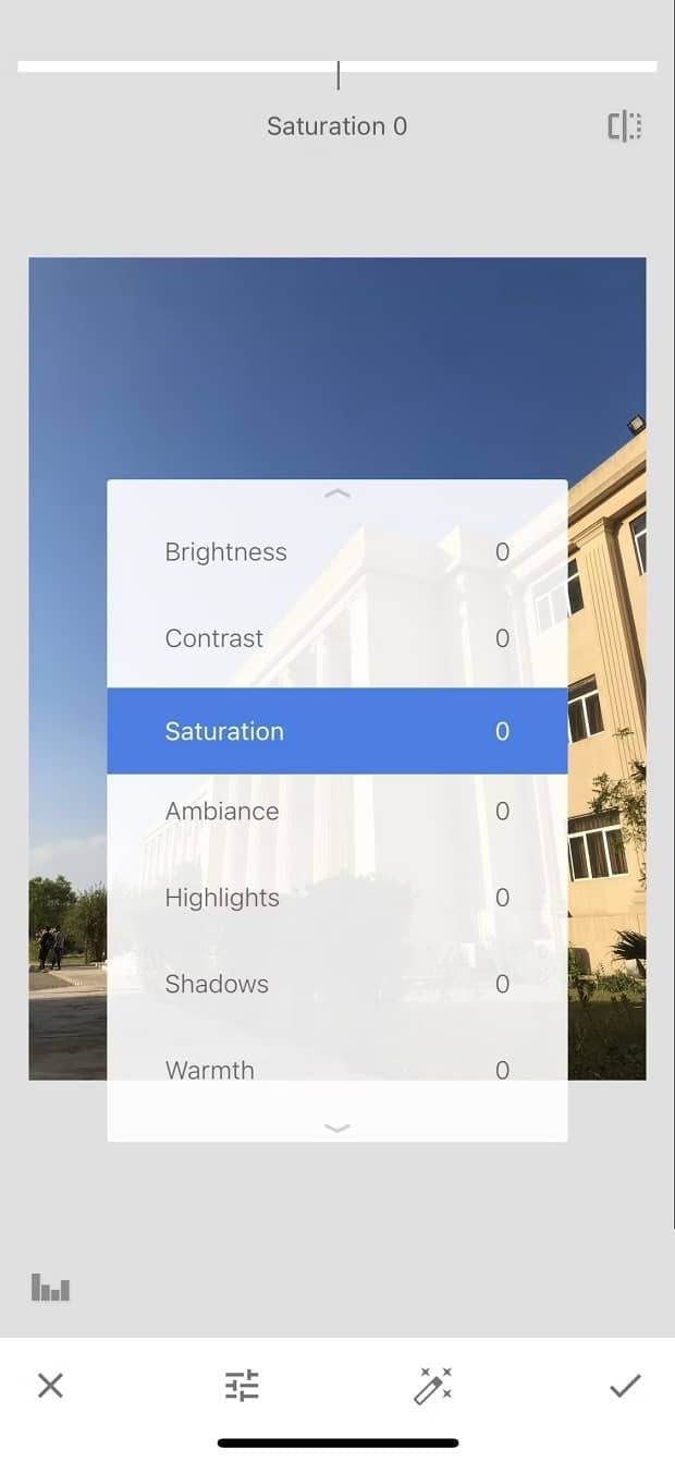 آیفون اپلیکیشن
