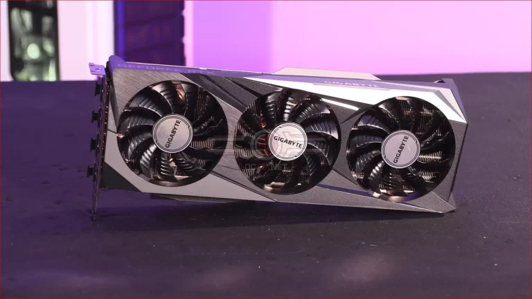 ترک خوردن PCB کارت‌های گرافیک RTX 30 و RTX 40
گیگابایت