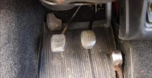 دکمه مرگ؛ دکمه‌ای که در تاریخ دفن شد!