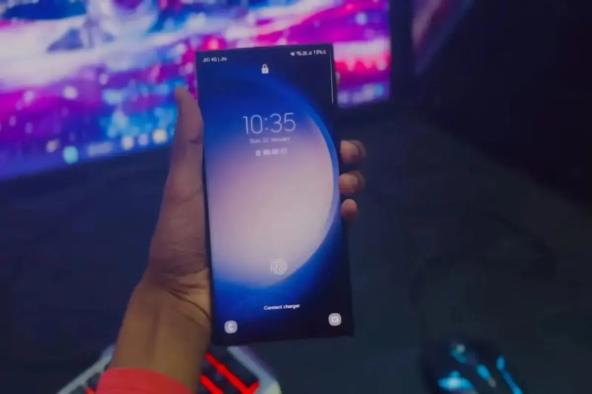 با انواع تکنولوژی محافظ صفحه آشنا شوید