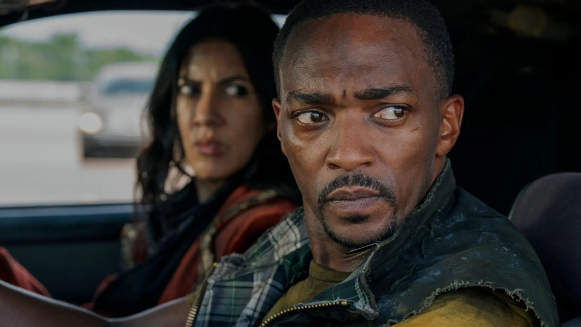 تلاش آنتونی مکی برای تحویل بسته مرموز در تریلر سریال Twisted
Metal