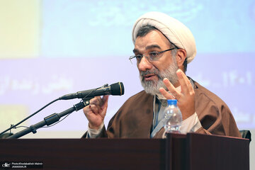 دبیر شورایعالی انقلاب فرهنگی: اینکه فیلترینگ ناکارآمد است، حرف درستی نیست/ هیچ کشوری در دنیا سراغ نداریم که از فیلترینگ استفاده نکند