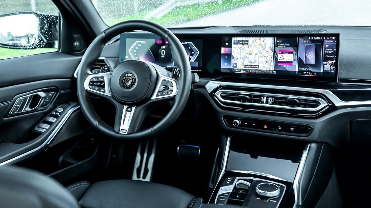 بیامو زیر تیغ جراحی منهارت رفت/ عکس