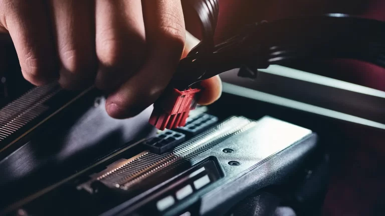 نسخه بهبودیافته کانکتور 12V-2×6 جایگزین 12VHPWR
می‌شود