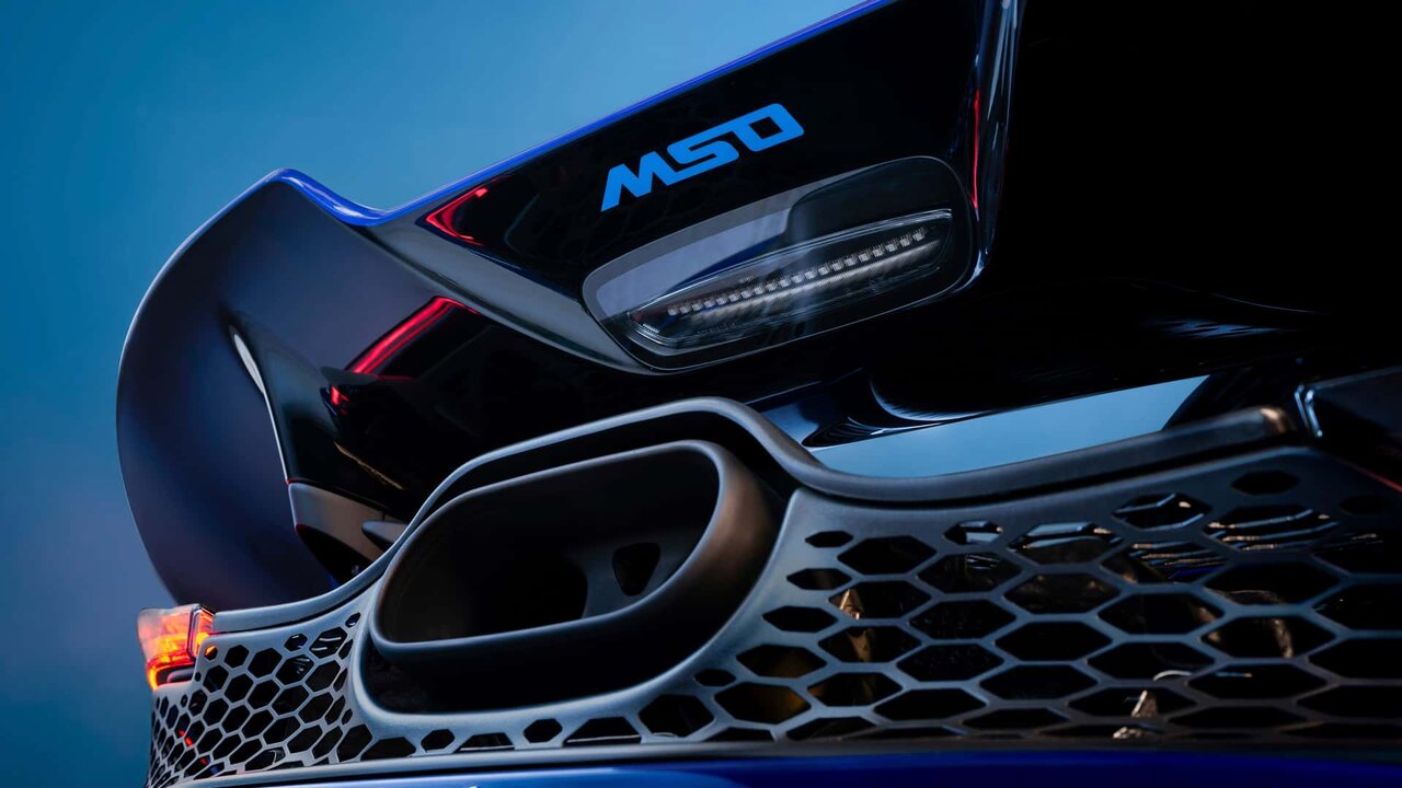 رنگ زیبای این خودرو، شما را به وجد میآورد!/ عکس