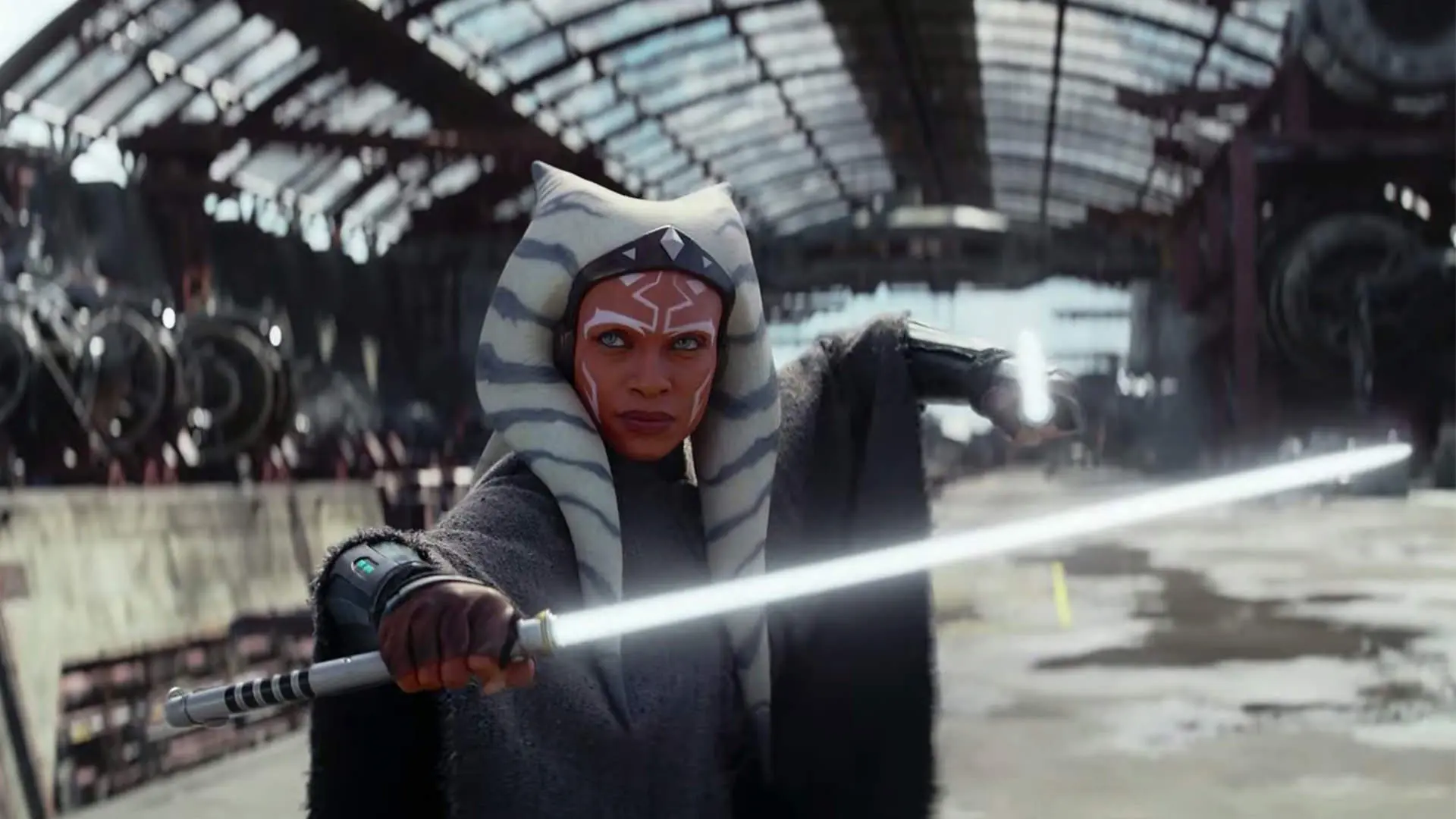 پخش سریال Ahsoka از دنیای جنگ ستارگان یک روز زودتر آغاز
میشود