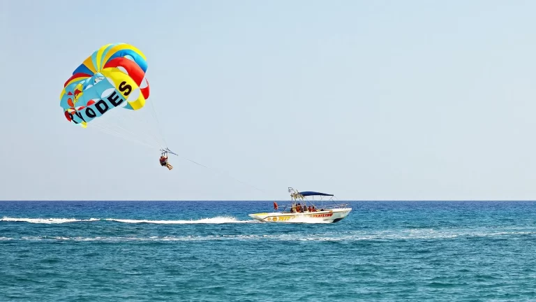 کیش چه تفریحاتی دارد؟