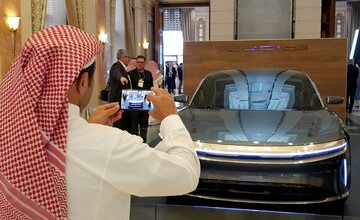 خودروی برقی ساخت عربستان سعودی آماده صادرات می‌شود!/ عکس