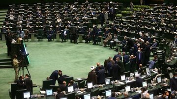 متن لایحه عفاف و حجاب: جریمه برای پلتفرمهای متخلف در صورت پخش محتوای مروج بدحجابی