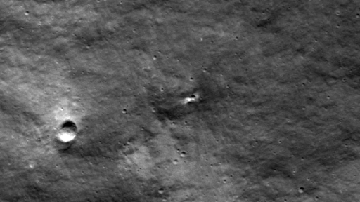 محل سقوط فضاپیمای روسیه در ماه/ ناسا منتشر کرد/ عکس