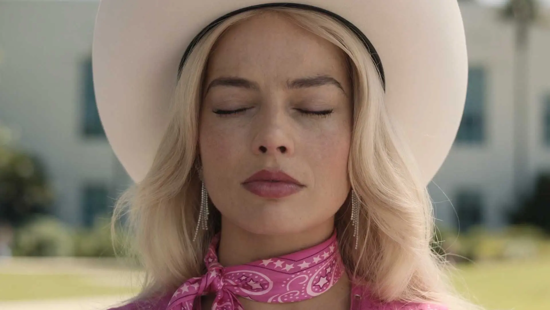 نقد فیلم باربی (Barbie) | خیانت به کِنرژی