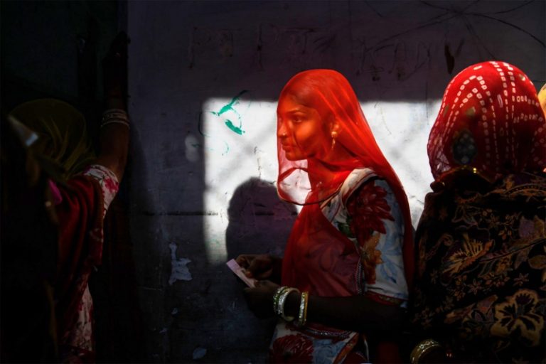اطلاعات محرمانه و حساس میلیونها شهروند هند لو رفت