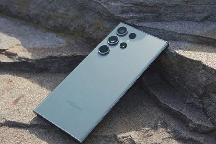 ترجمه فوری تماسها؛ یک سرویس بیسابقه در گوشی جدید سامسونگ