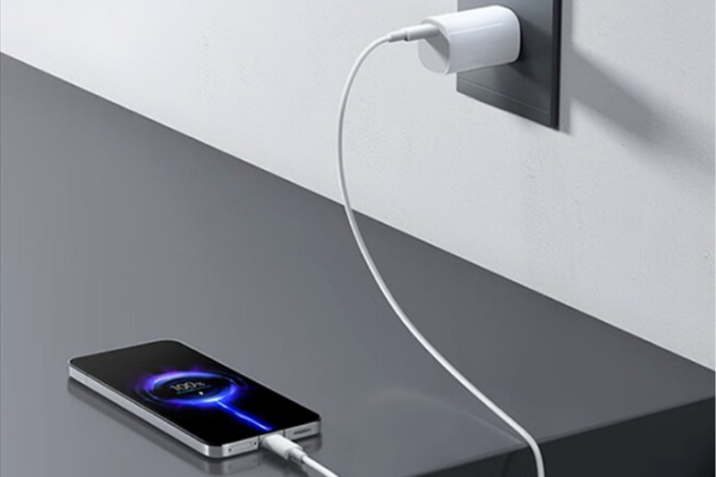 کابل ۶۰ وات شیائومی با قیمت ۱۵۰ هزار تومان رونمایی شد