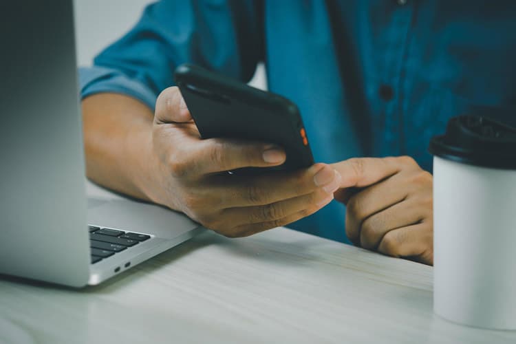 کارکردن در فضای مجازی، چیزی شبیه بیگاری!