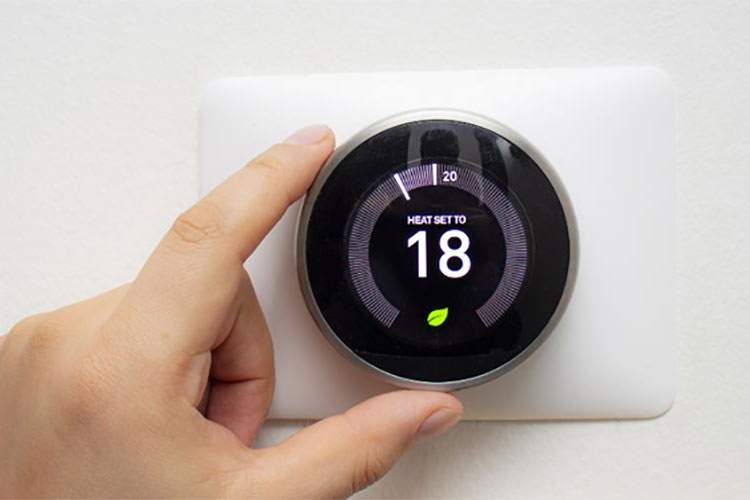 کنترل  هوشمند سیستم سرمایشی و گرمایشی خانه