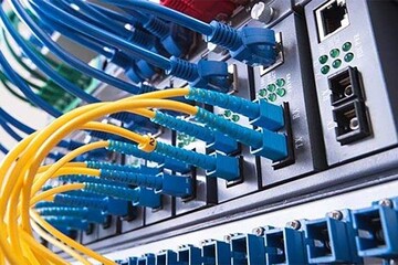 اختلال گسترده شبکههای ارتباطی در آمریکا