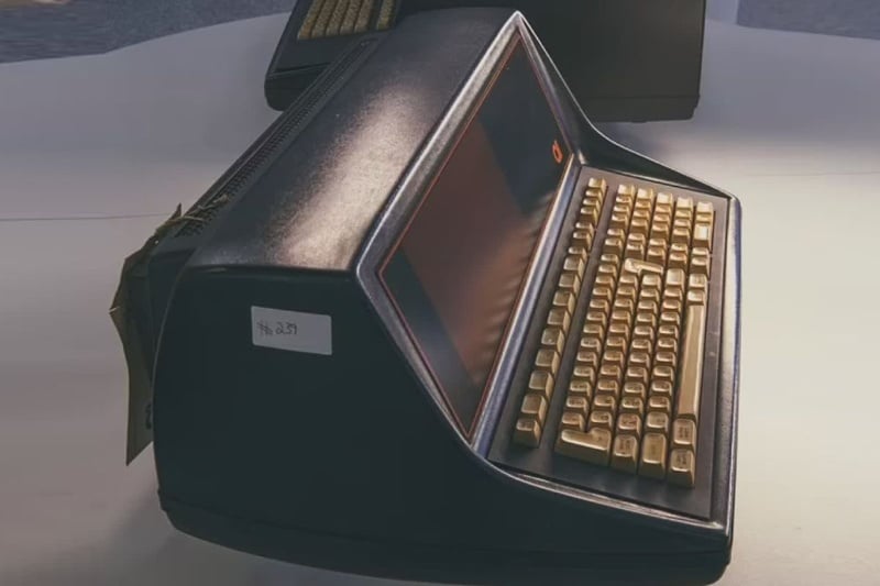 اولین کامپیوتر شخصی تاریخ هنگام تمیز کردن یک خانه کشف شد