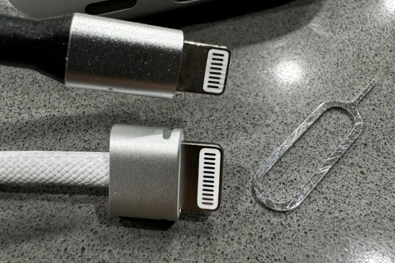 بازگشت از مرگ؛ پورت لایتنینگ اپل در ویژن پرو احیا شد