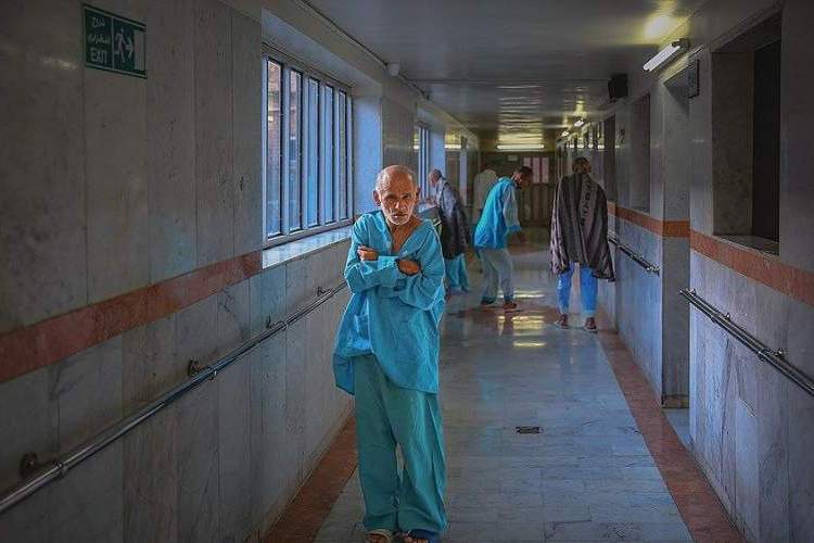 در امین آباد چه خبر است؟ جایی که ساکنانش با یک بستنی هم شاد می‌شوند