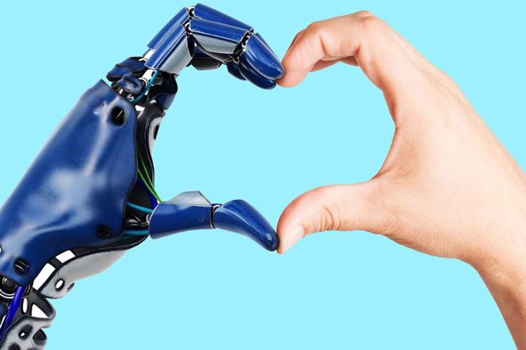 مهندس چینی با یک ربات انسان‌نما ازدواج کرد! + تصاویر