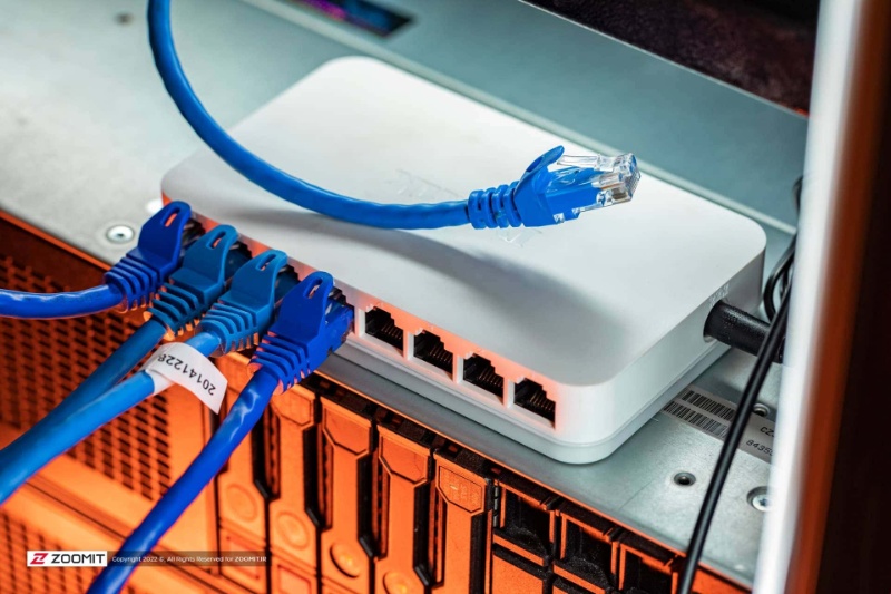 گزارش شاخصهای عدالت اجتماعی ۱۴۰۱: کاهش دسترسی به تلفن ثابت، افزایش ضریب نفوذ اینترنت