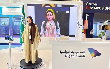 خط قرمزهای ربات انساننمای زن عربستان / عکس