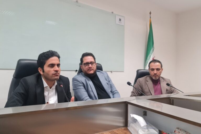 دبیر کنگره موبایل ایران: امیدواریم دولت درباره تولید موبایل رؤیاپردازی نکند