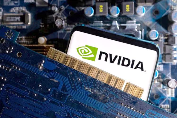 رشد خیره‌کننده بازار تراشه هوش مصنوعی: ارزش بازار انویدیا به 2 تریلیون دلار رسید