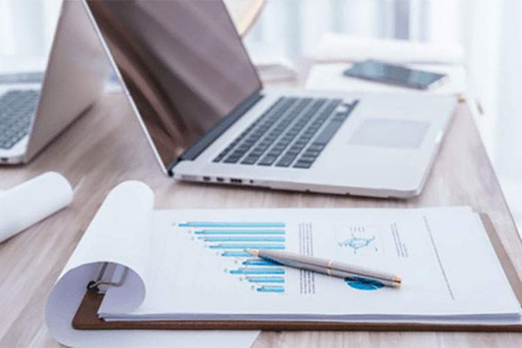 ضرورت استفاده از نرم افزار حسابداری در کسب و کارها